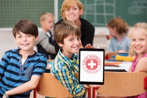 Swiss Harmony offers free harmonizations in schools. This help with the dangers of Wifi